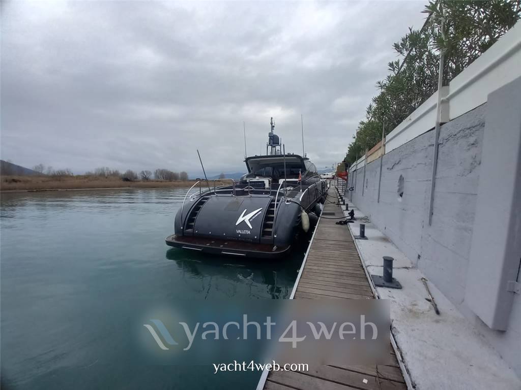 Arno Leopard 27 Barco de motor carta