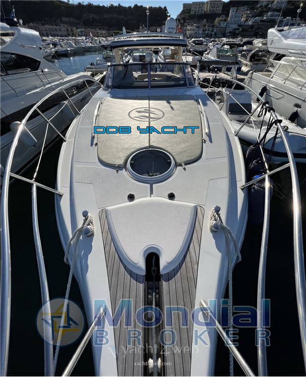Rio 42 air motor boat