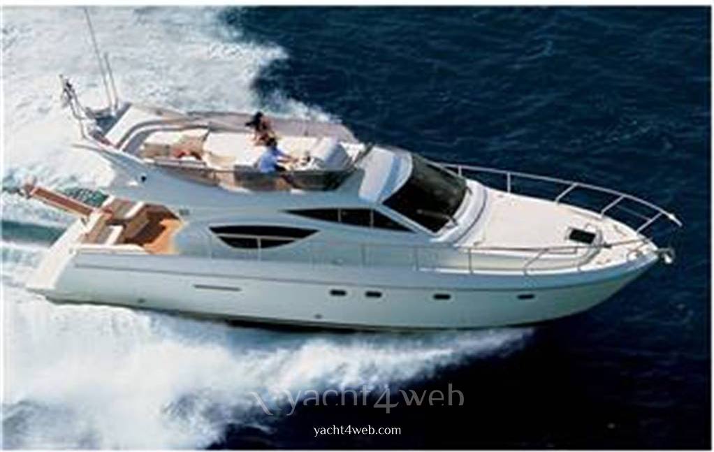 Ferretti 460