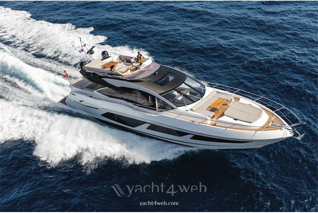 Sunseeker 74 sport yacht Моторная лодка используется для продажи