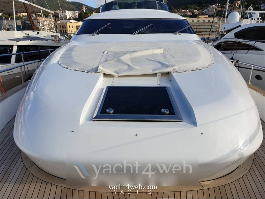 Fipa italiana yachts Maiora 20 s Моторная лодка используется для продажи