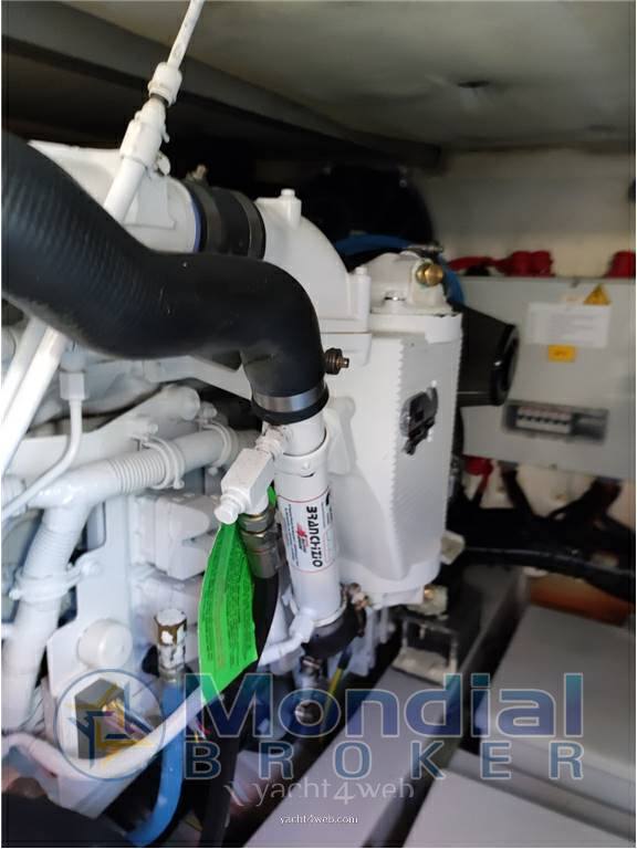 Azimut 40s 40 s ht Bateau à moteur nouveau en vente
