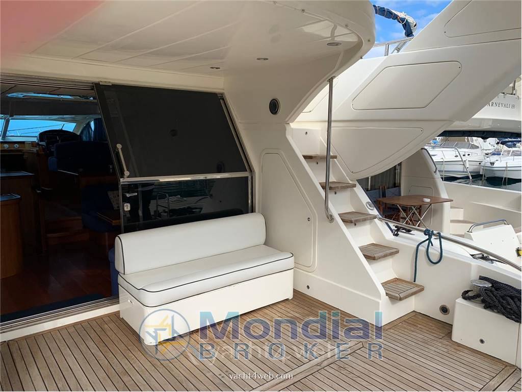 Conam 60 wide body bateau à moteur