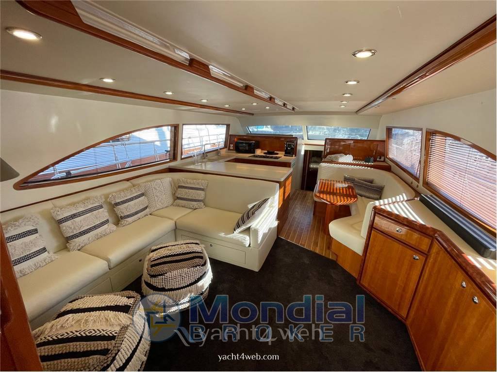 Bertram 510 flybridge