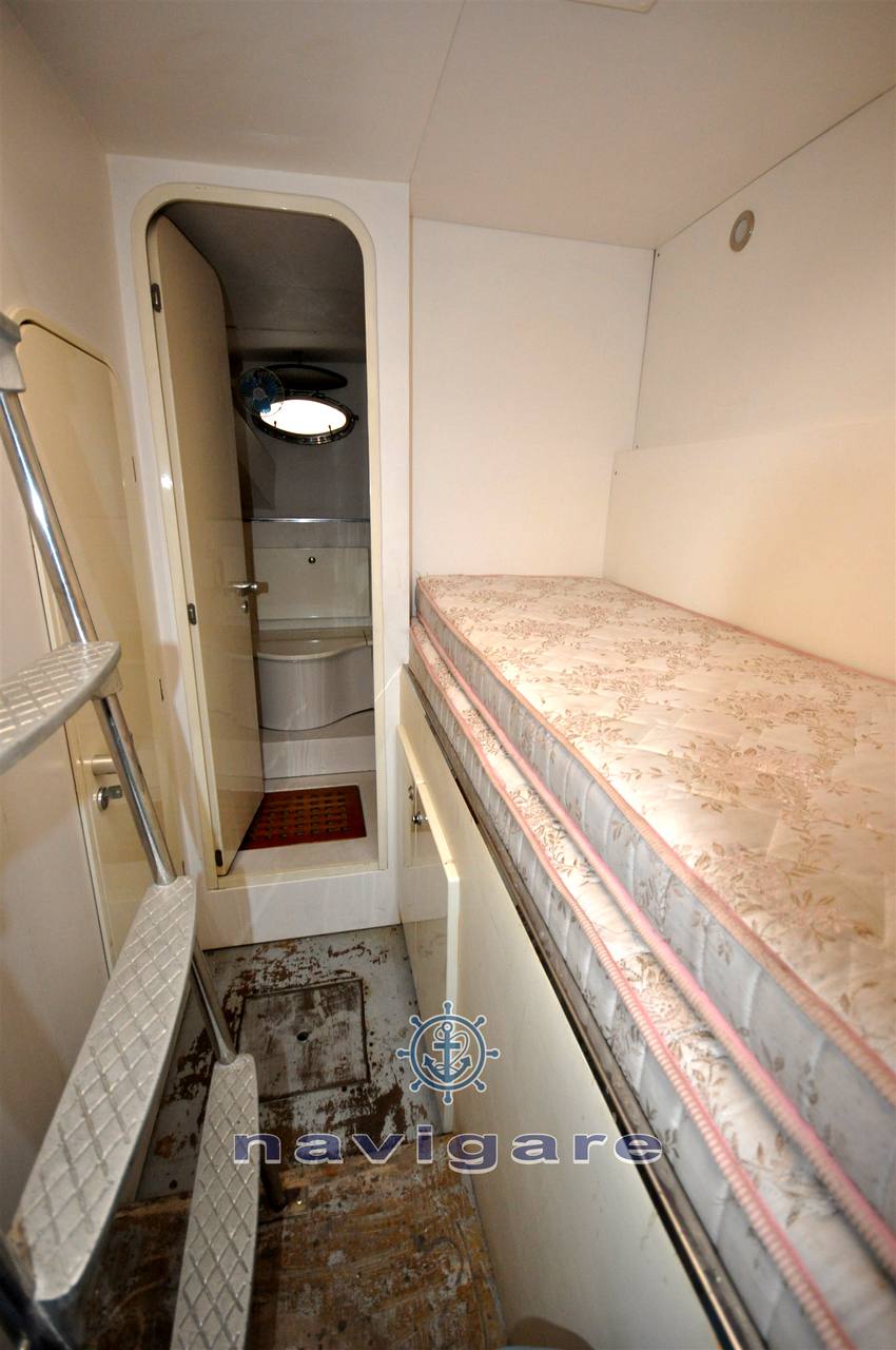 Itama 46 Express Cruiser