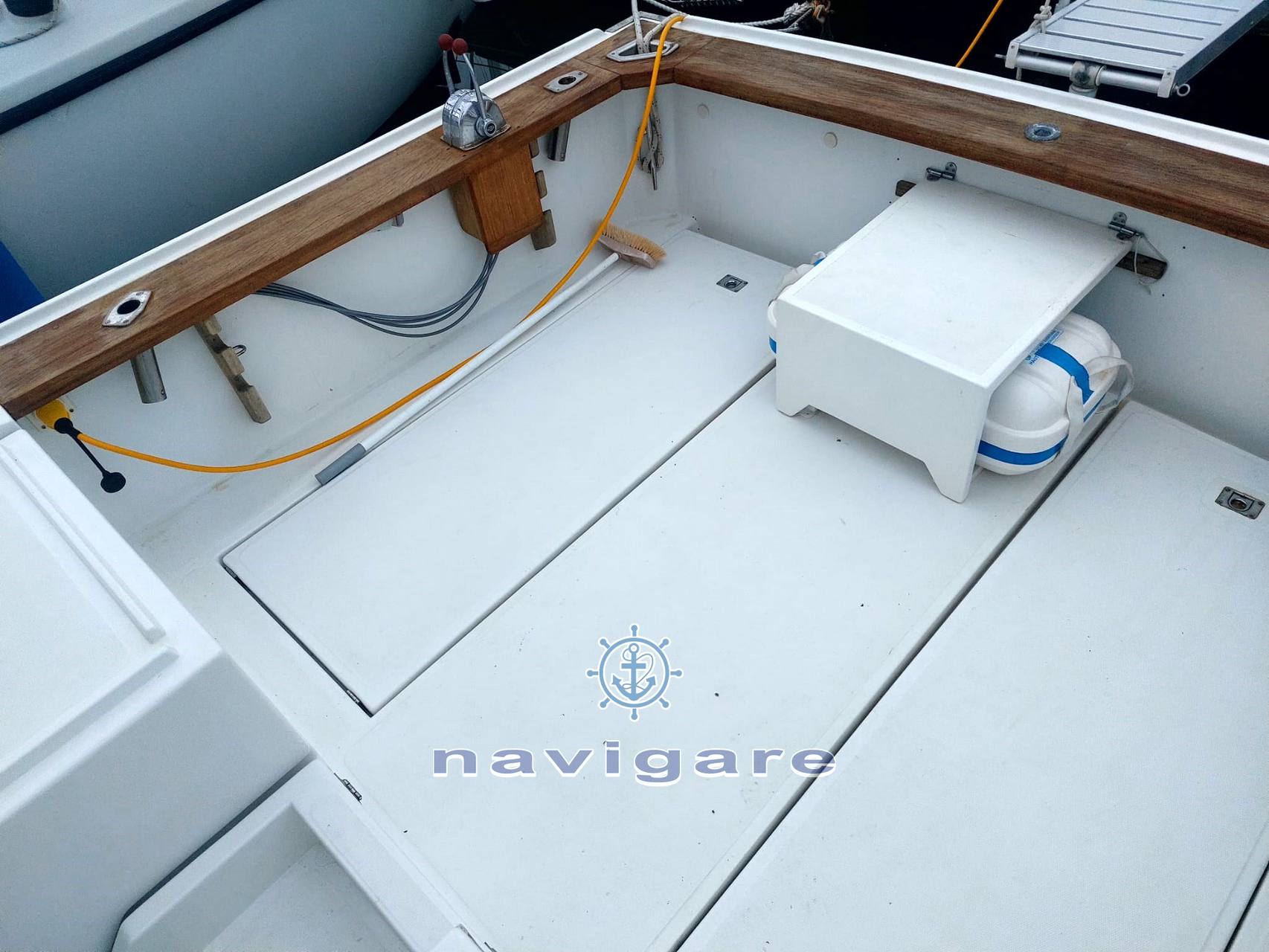 Sette mari F 27 fly america Flybridge usato