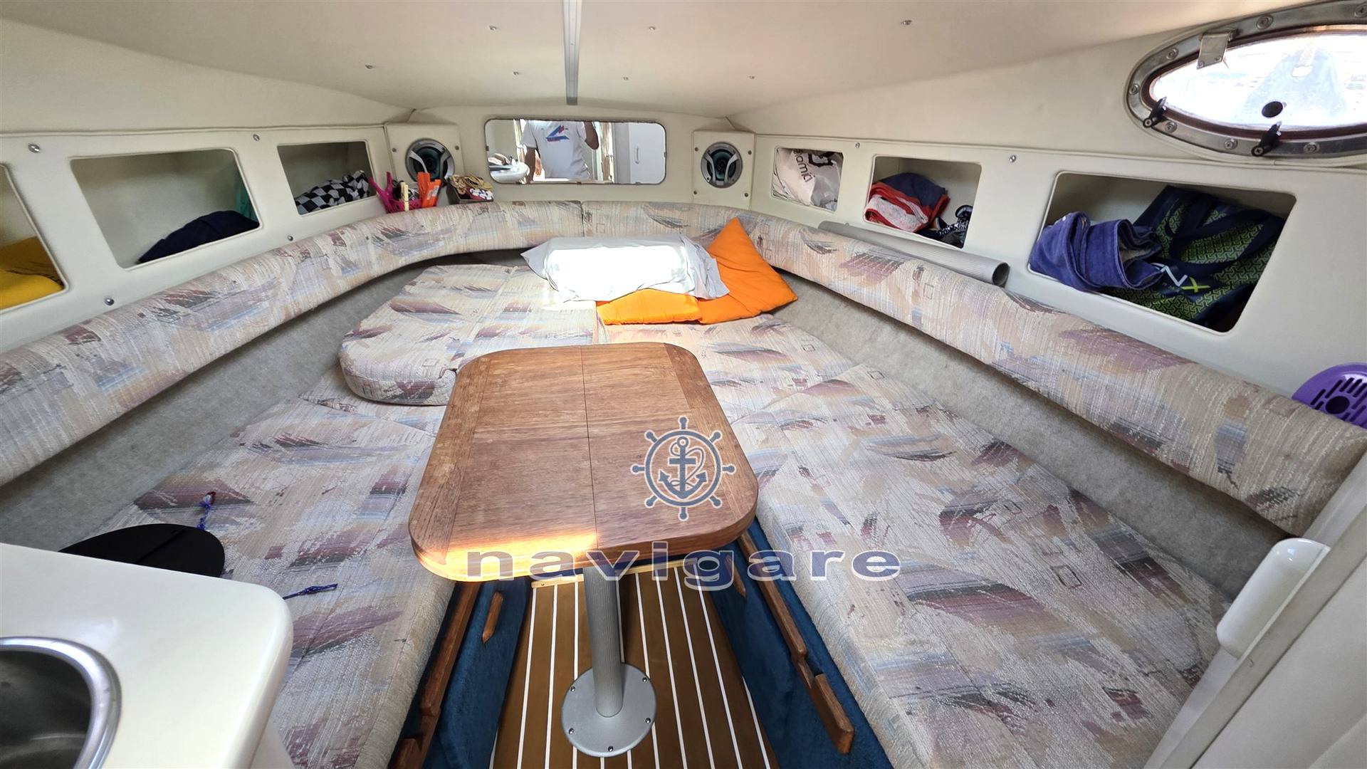 Sea ray 250 sundancer usato