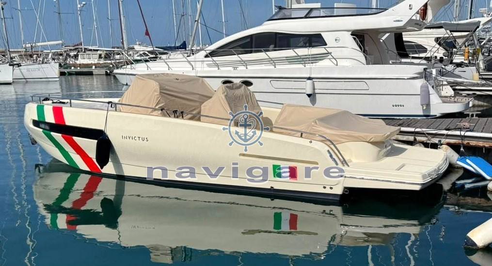 Invictus Gt280 usado