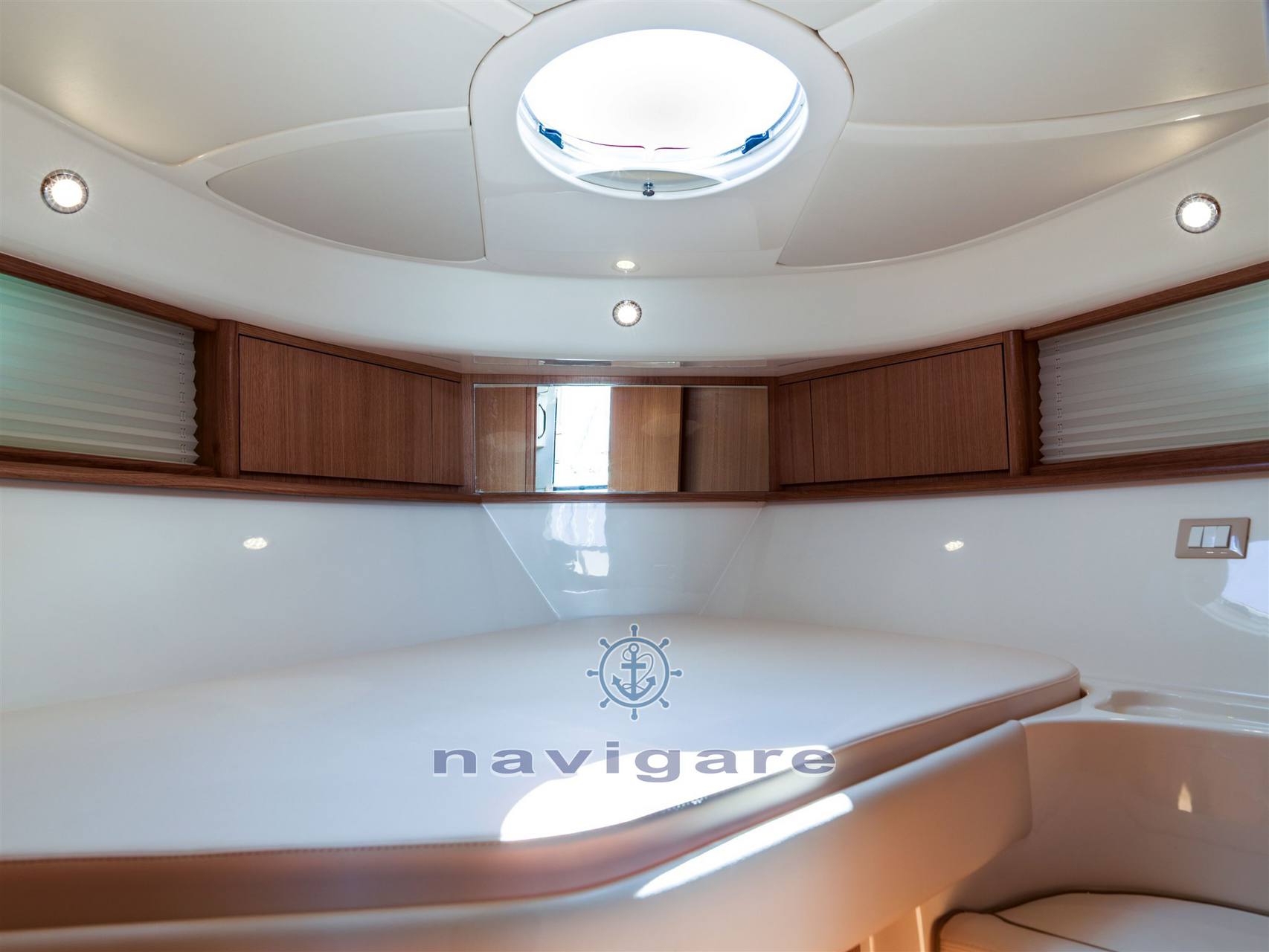 Cantiere gregorini Di max 37 hard top Моторная лодка