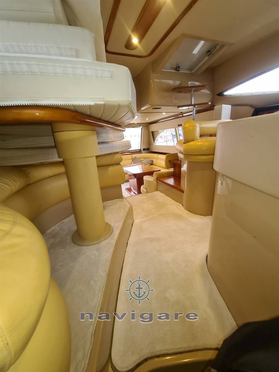 Ferretti yachts Ferretti 590 使用