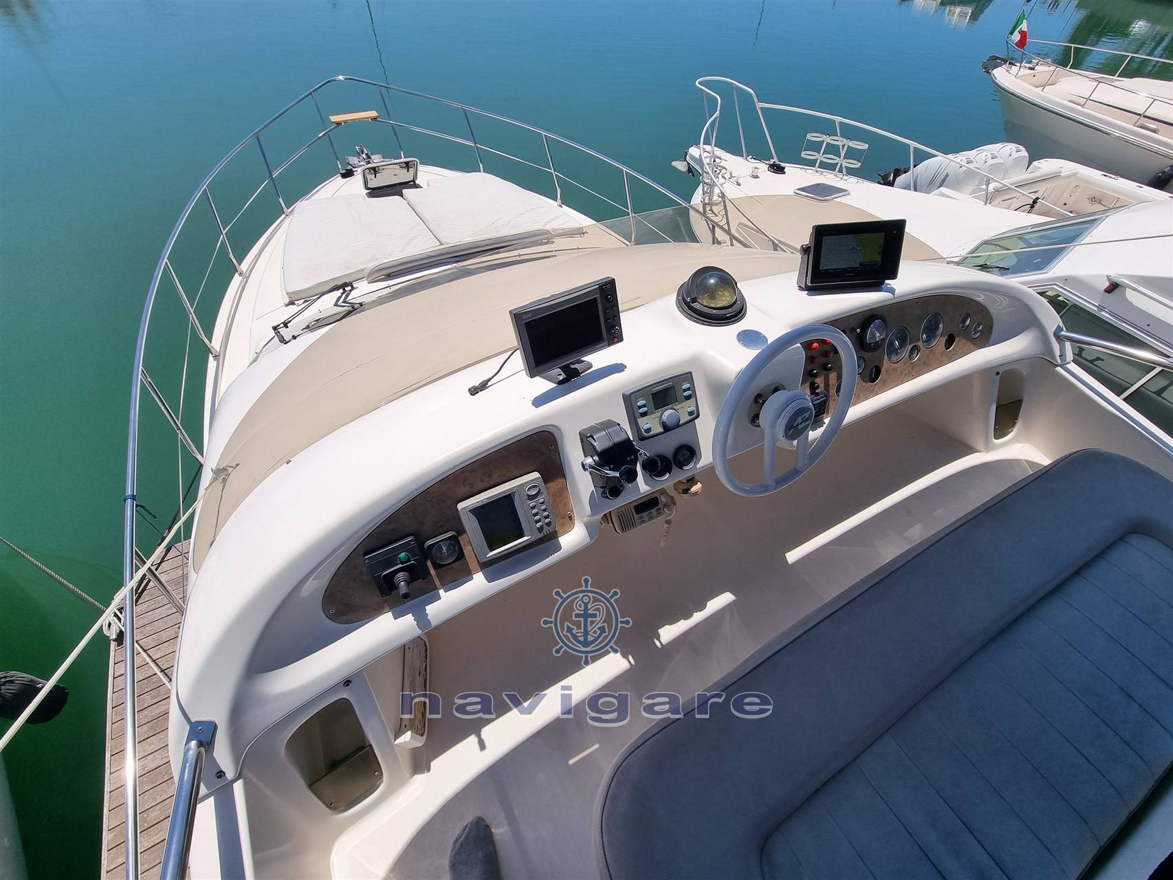 Azimut Az 40 fly Флайбридж используется