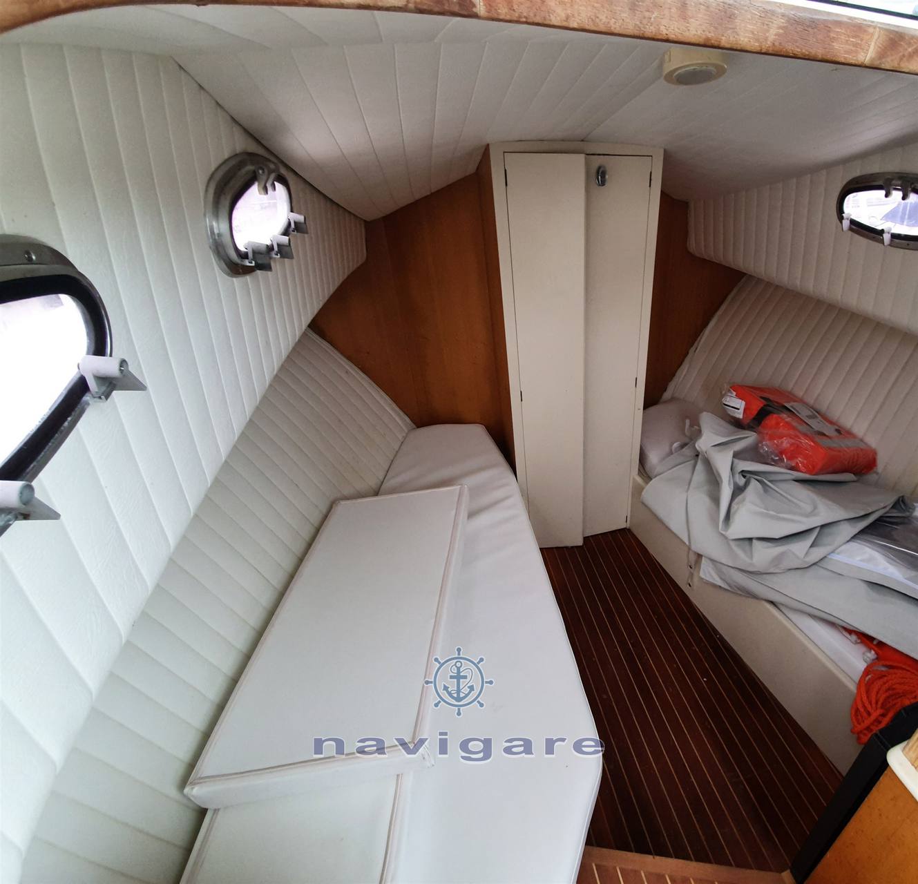 Royal yacht group Harpoon 255 walkaround Barco de motor usado para venta