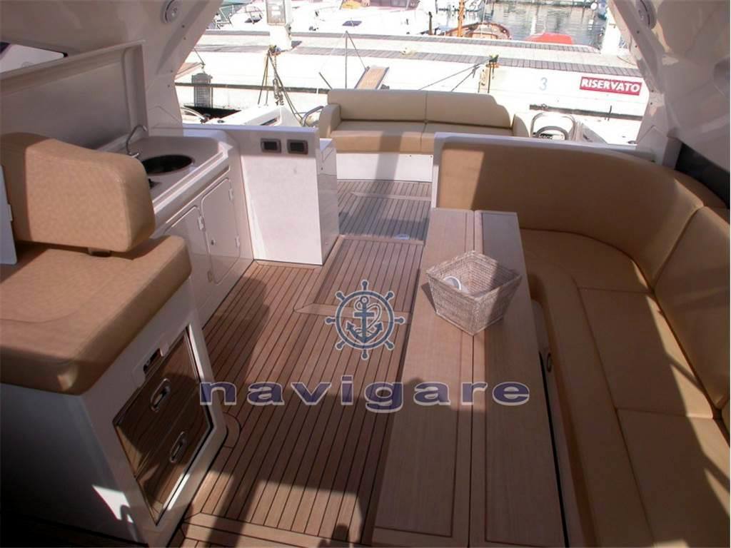 Cayman 48 w.a. Моторная лодка используется для продажи