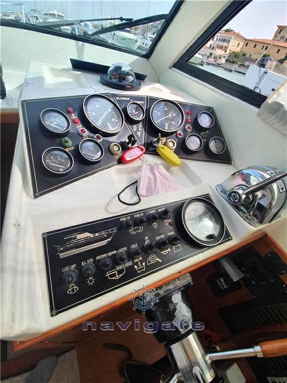 Dellapasqua Dc 9 flying bridge Barco de motor usado para venta