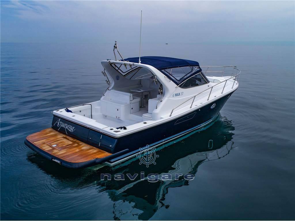 Cantiere gregorini Di max 37 open Моторная лодка используется для продажи