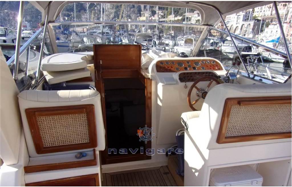 Apreamare Smeraldo 9 semi cabinato Моторная лодка используется для продажи