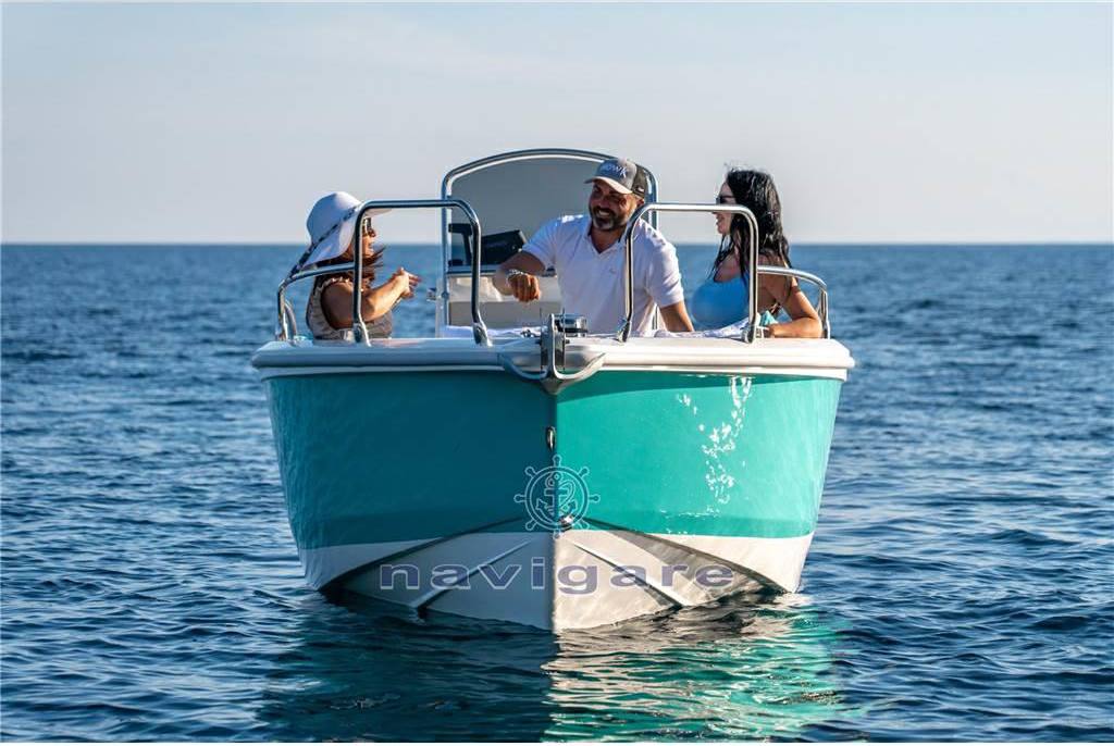 Tripesce Quattromori 6.0 Barco a motor novo para venda