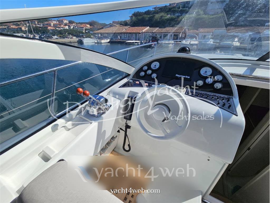 Pershing 37 cabin Schnelle Pendler