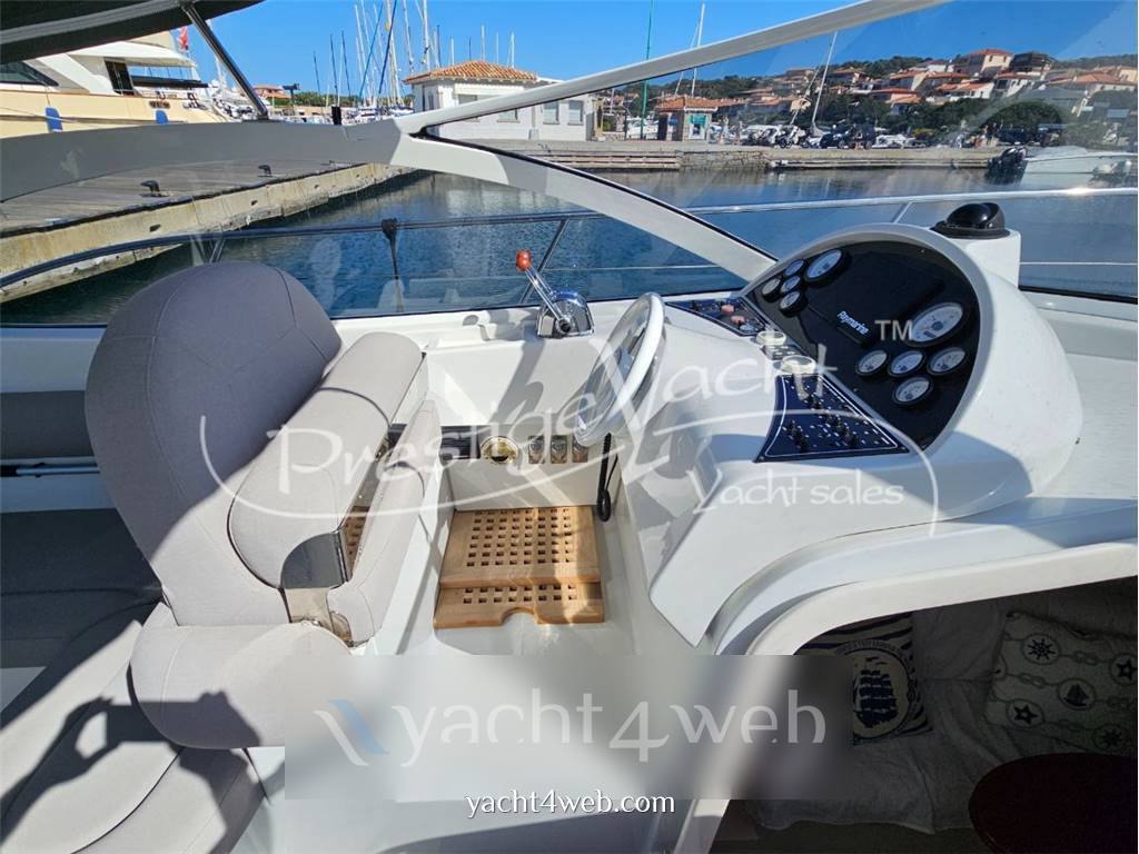 Pershing 37 cabin Motor boat used for sale