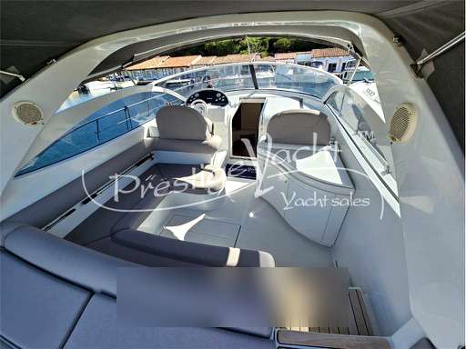 Pershing Pershing 37 Cabin