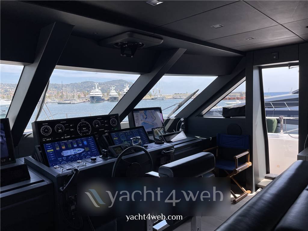 Custom Line Navetta 33 Yacht à moteur