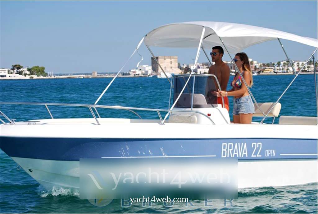 Mingolla Brava 22 open (new) Express Cruiser Nuevo