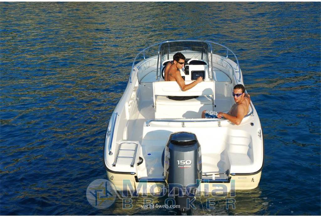 Ranieri Voyager (new) Barca a motore nuova in vendita