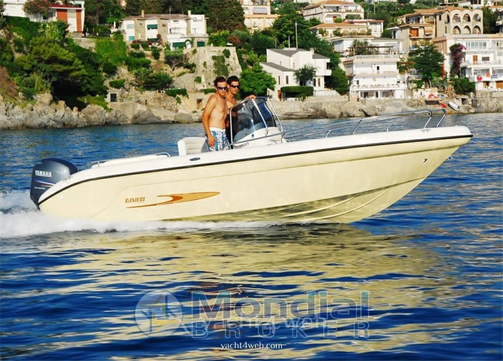Ranieri Voyager (new) bateau à moteur