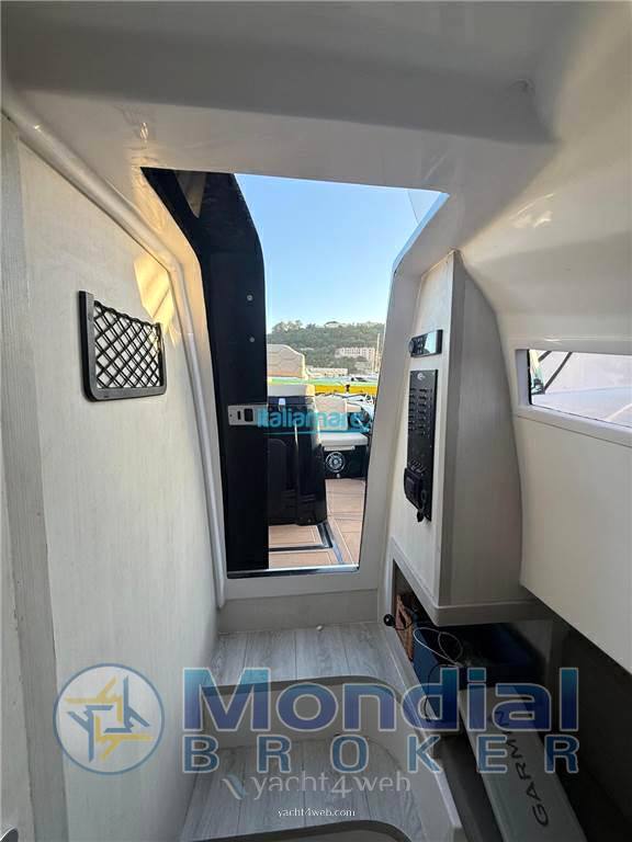 Sea prop Rib 33 Foto