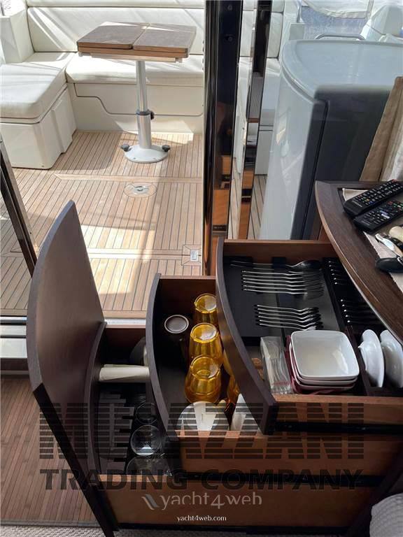 Azimut 43s Hard top usato