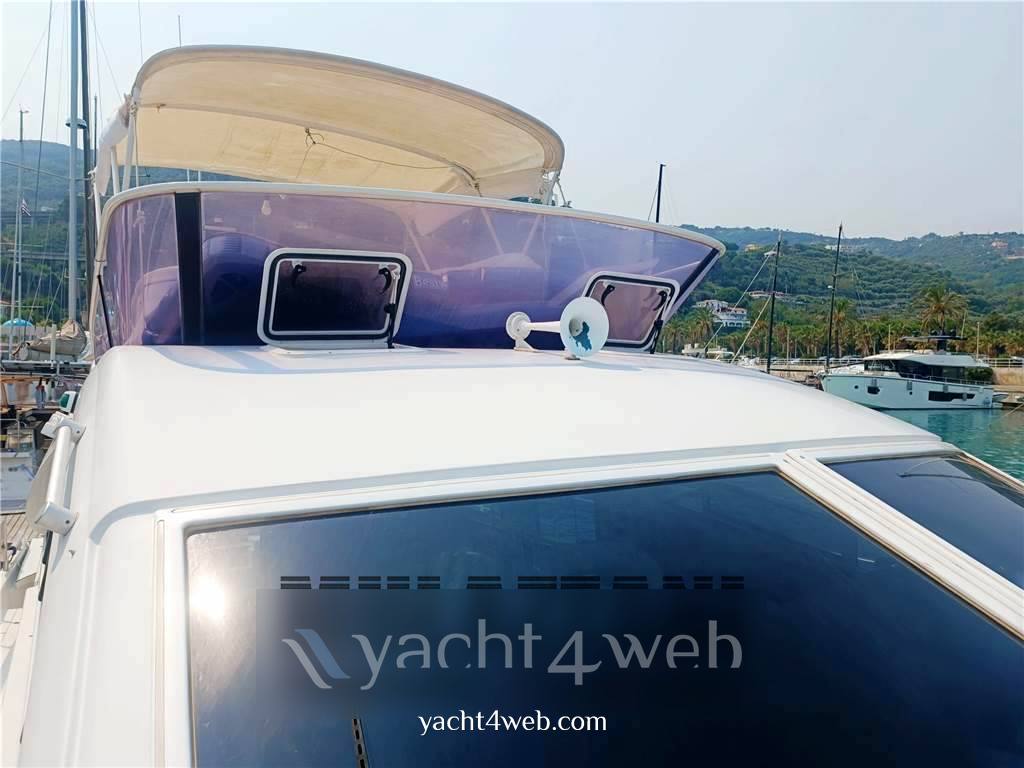 Raffaelli Maestrale 52 fly usato