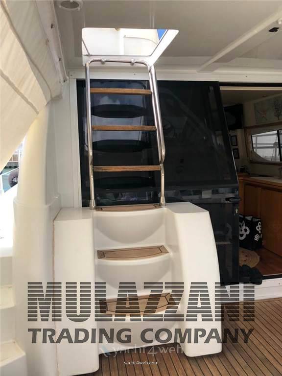 Raffaelli Maestrale 52 fly barca a motore