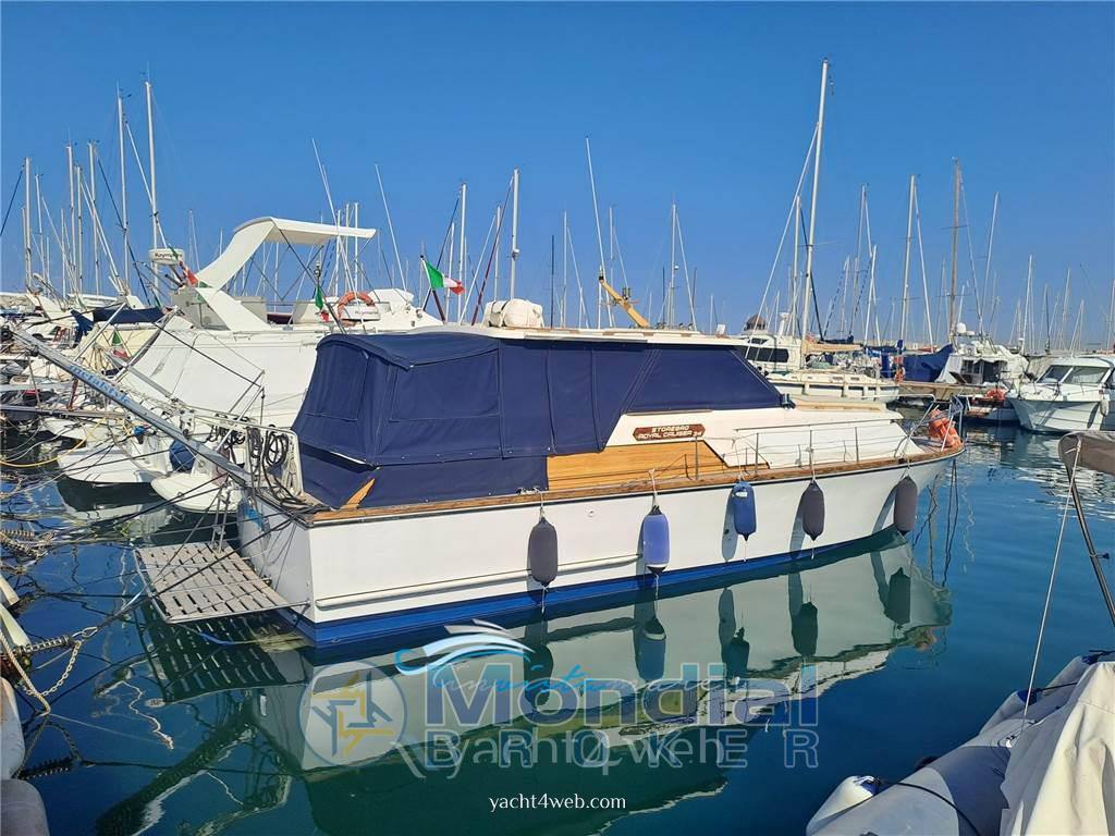 Storebro royal cruiser Storebro 34 Barca a motore usata in vendita