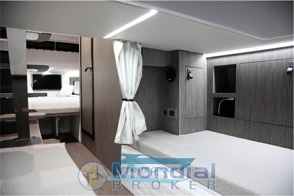 Ranieri international Cayman 45.0 cruiser