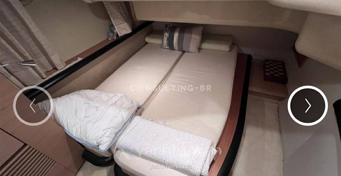 Azimut 43 fly bateau à moteur