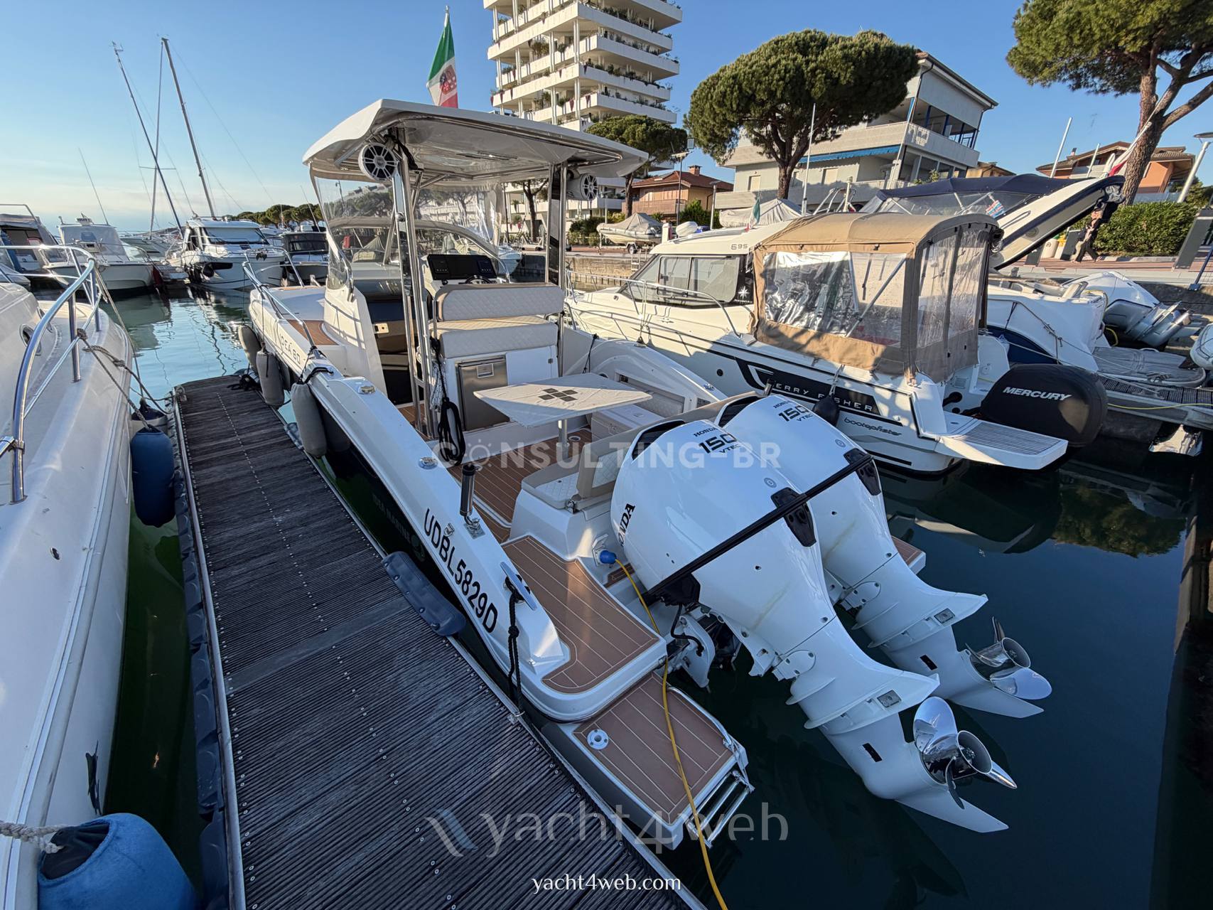 Idea marine 80 t-top wa Flybridge
