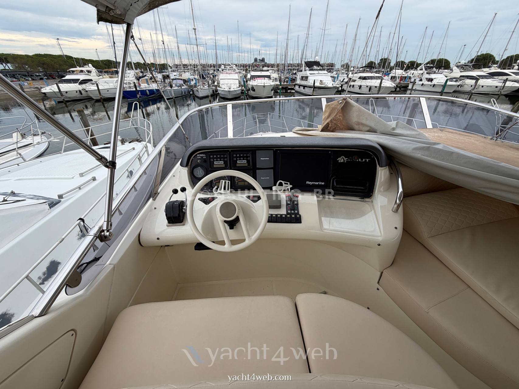 Azimut 55 fly Foto