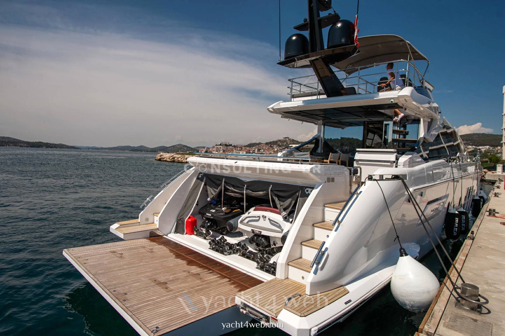 Azimut S7 机动船 用于销售