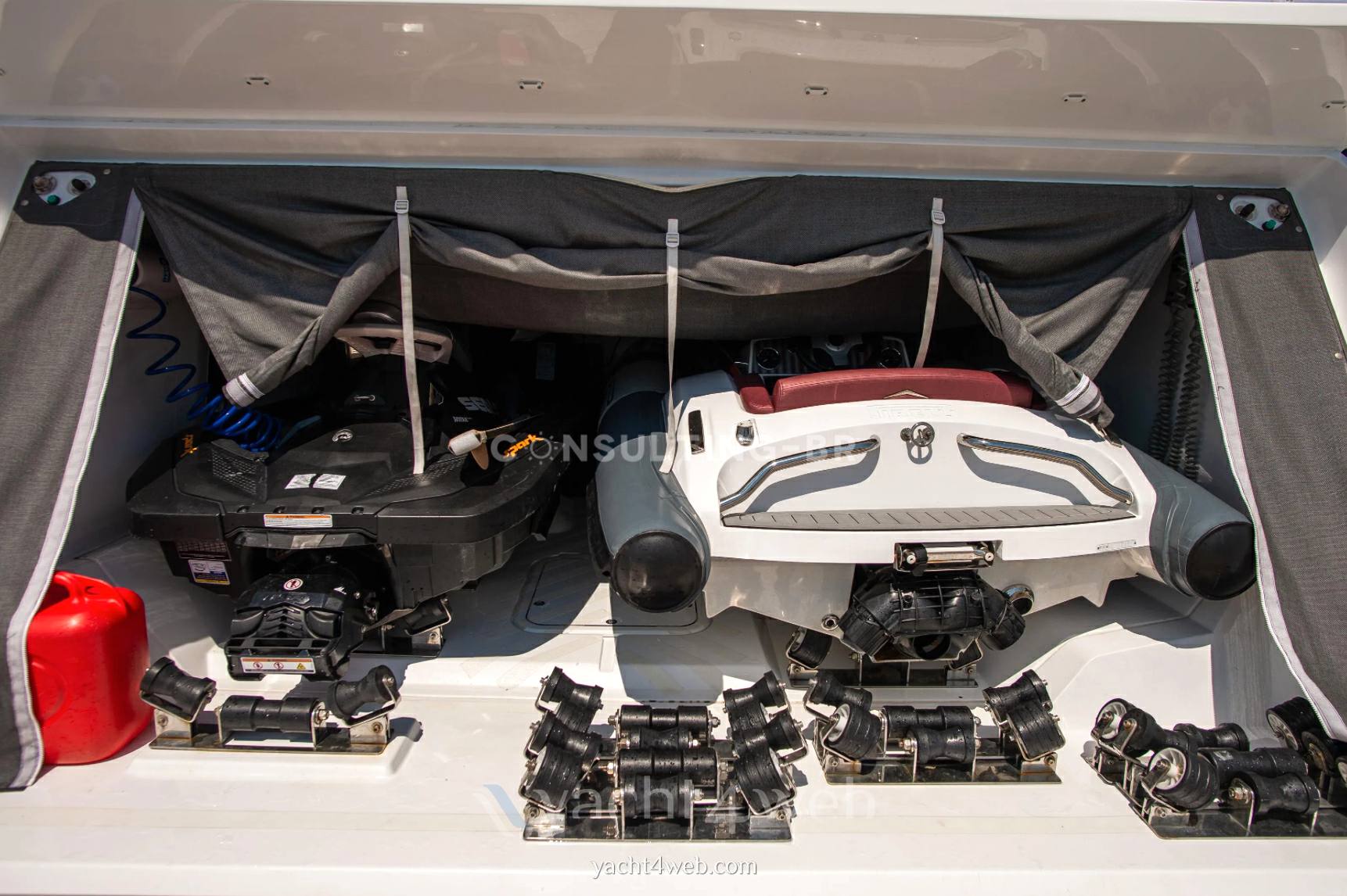 Azimut S7