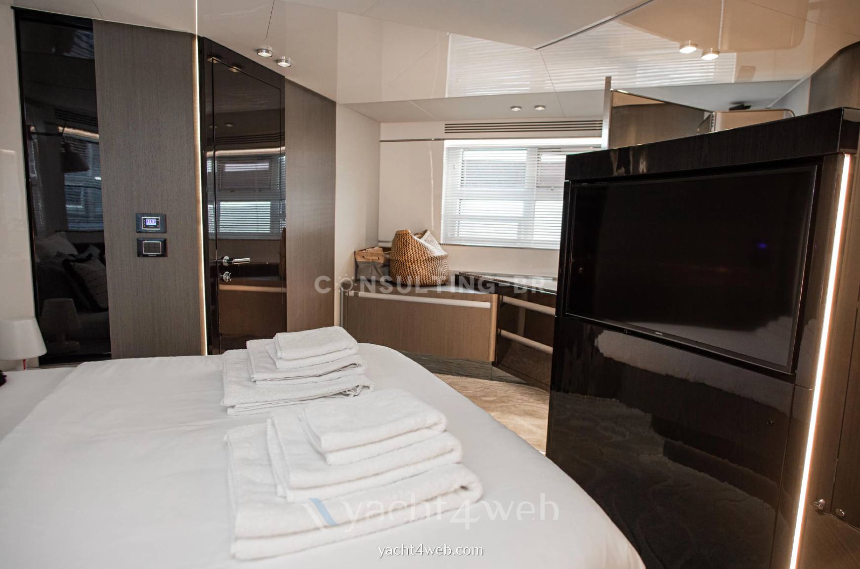 Azimut S7 机动船 用于销售