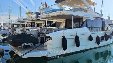 Absolute 60 fly Bateau à moteur nouveau en vente