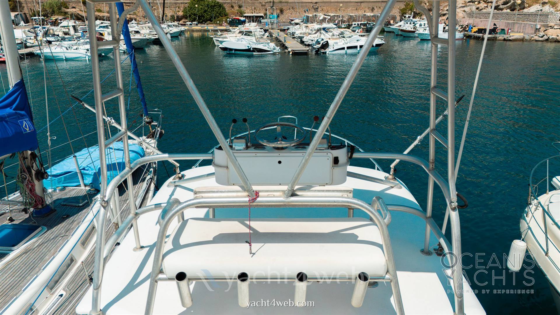 Luhrs 30 open fotografia
