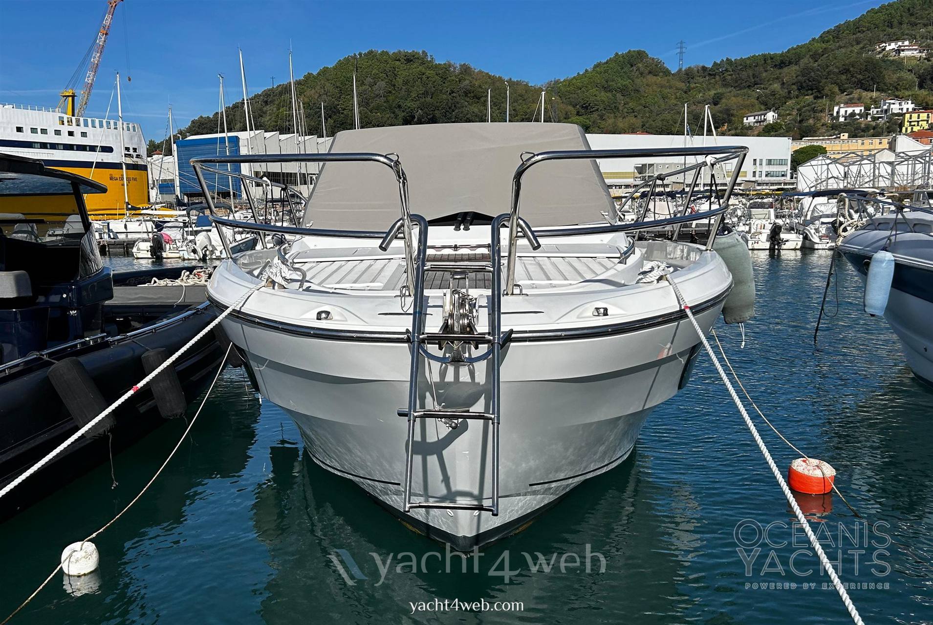 Jeanneau Cap camarat 10.5 wa Motoryacht
