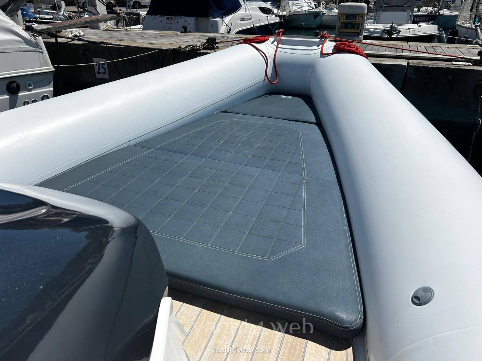 Sacs marine Strier 10 Barca usata in vendita