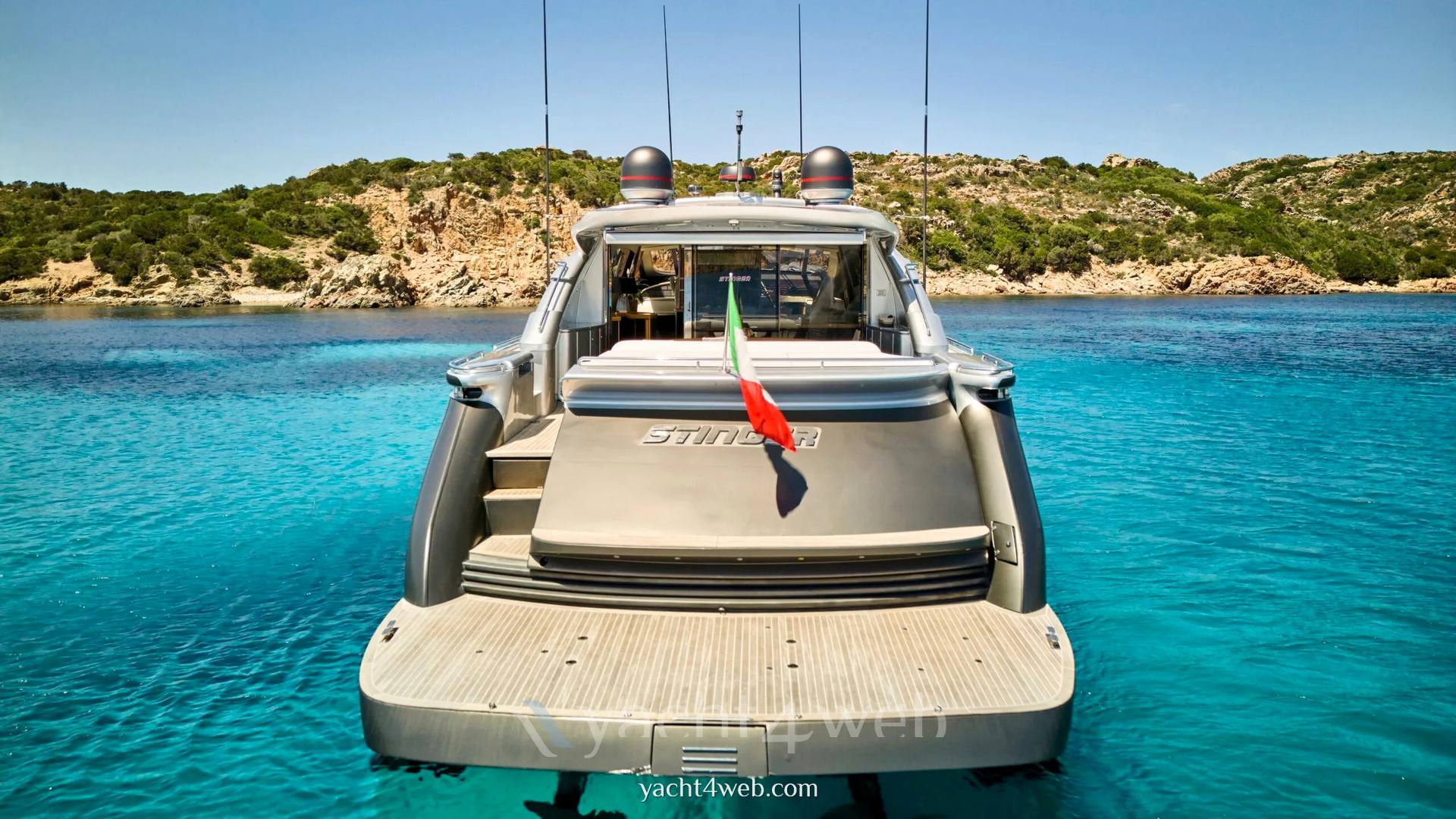 Pershing 76 0