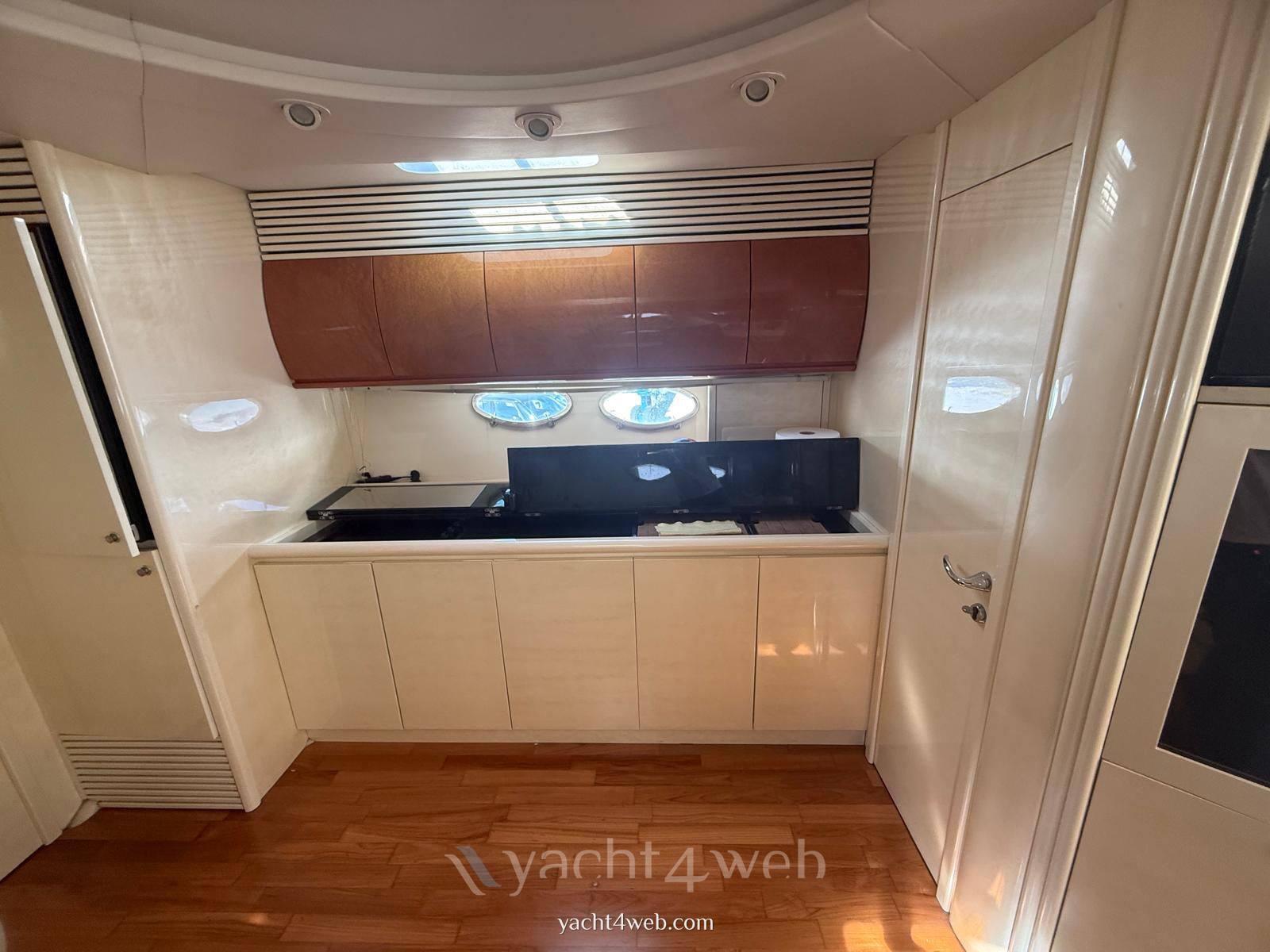 Pershing 54