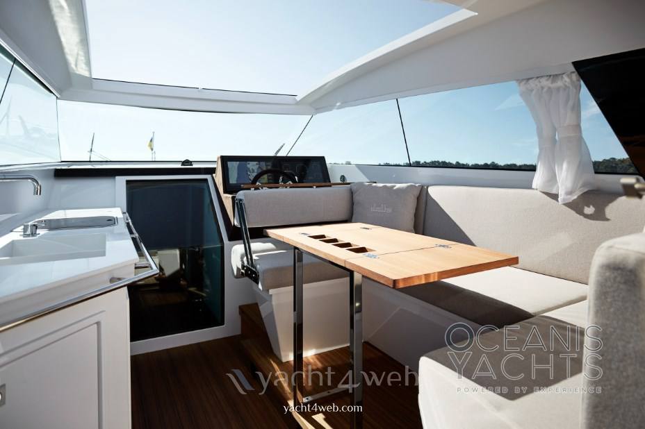 Delta powerboats 33 coupé 0
