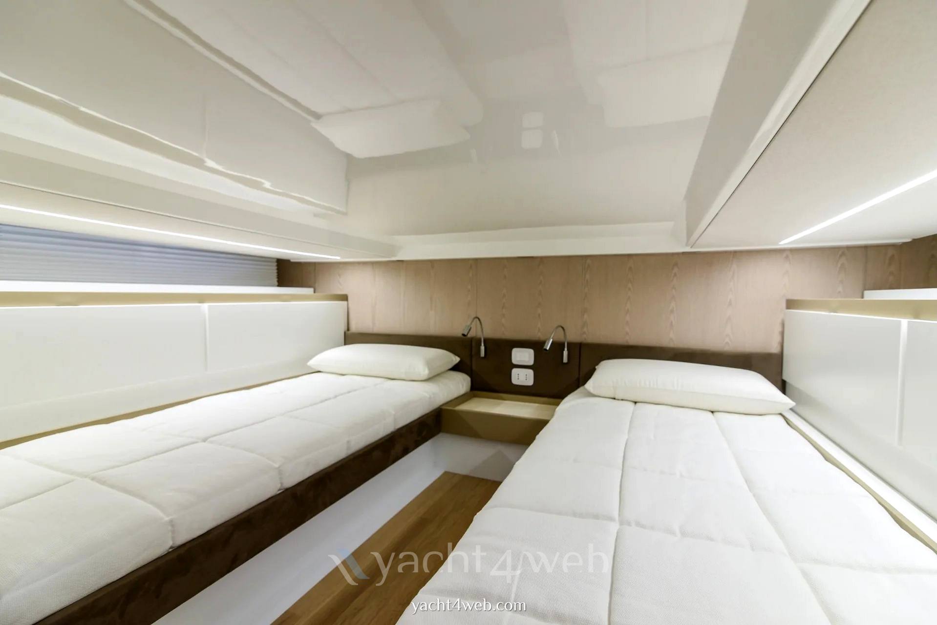Fiart mare 35 seawalker Фото