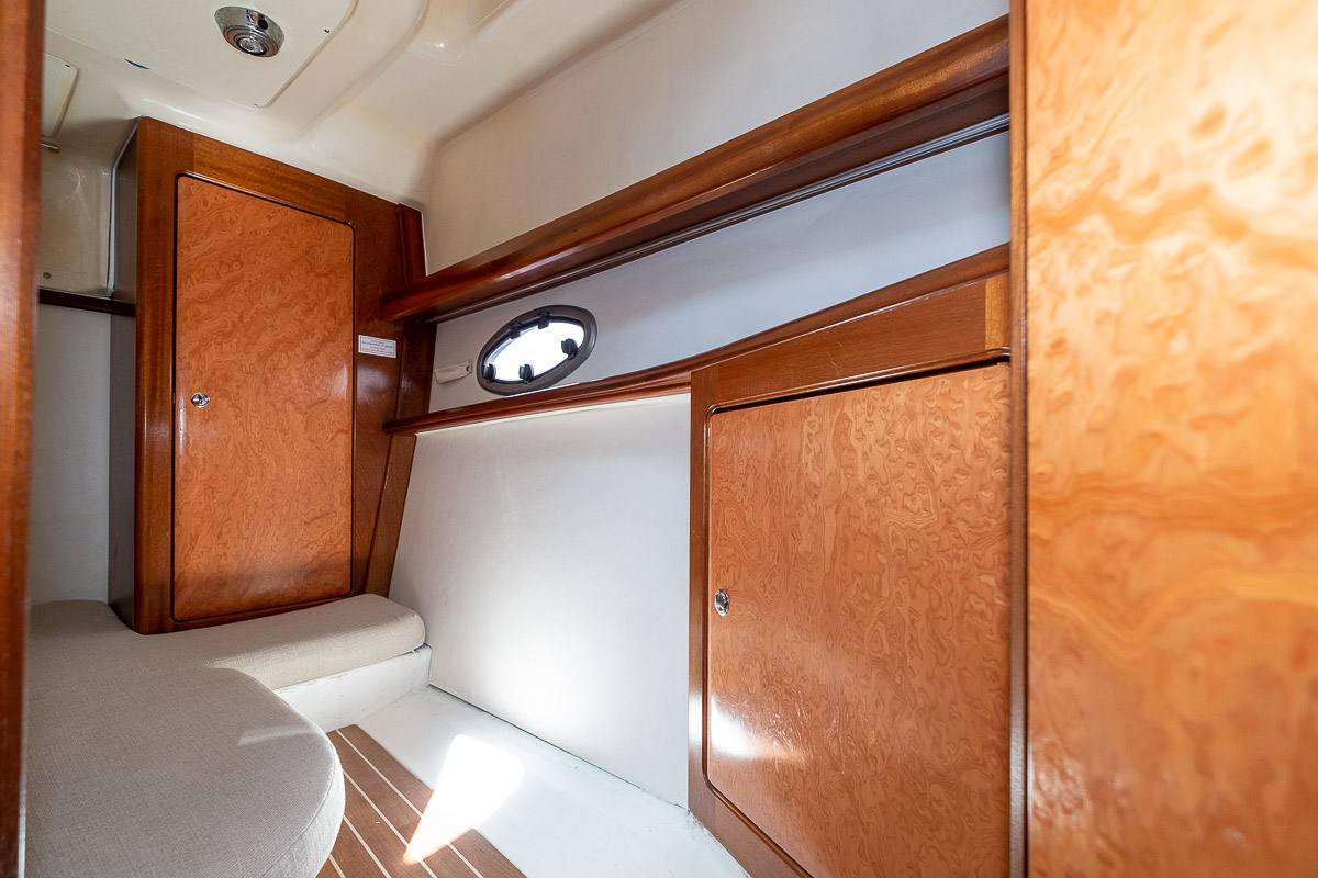 Bavaria 300 sport