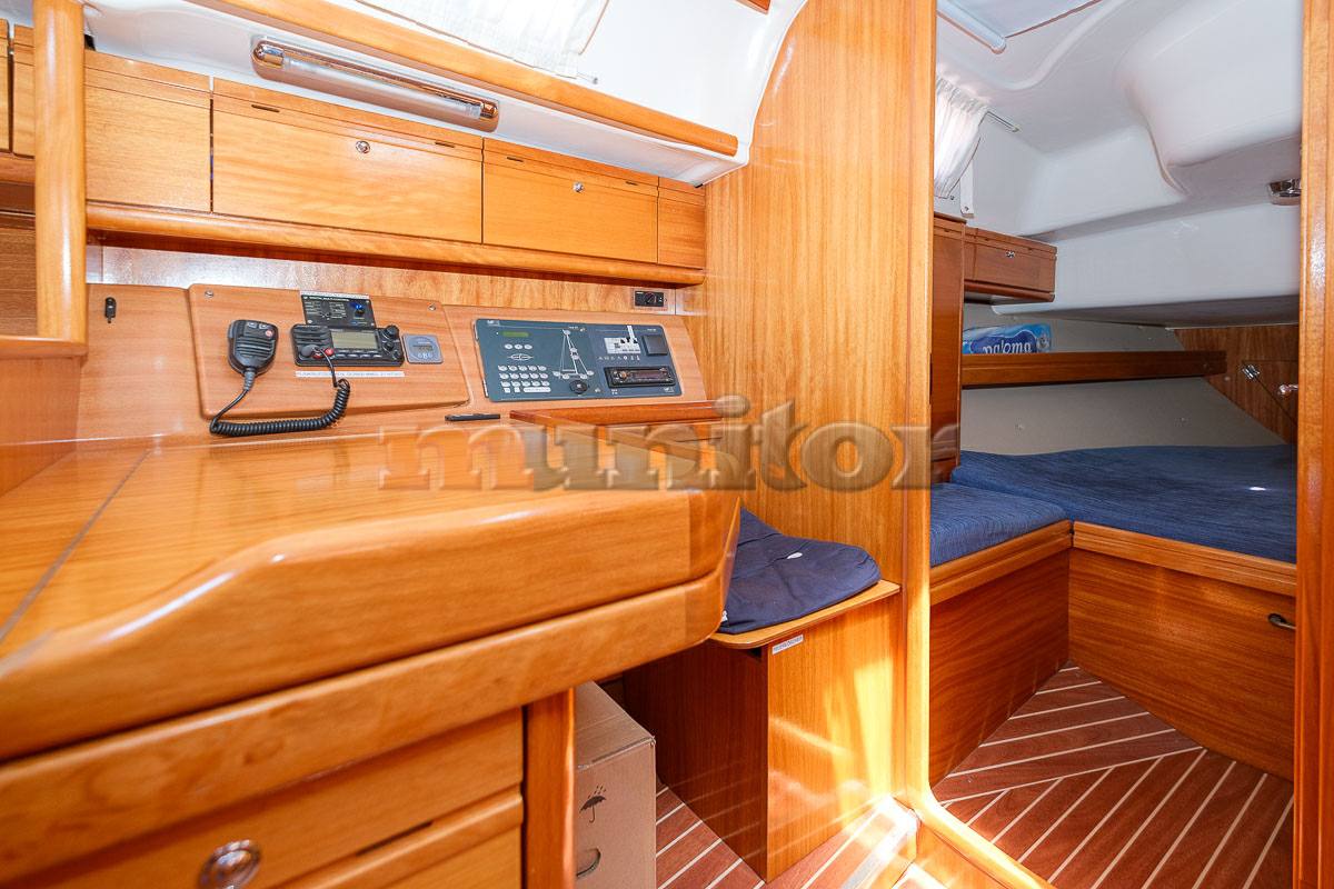 Bavaria 38 cruiser